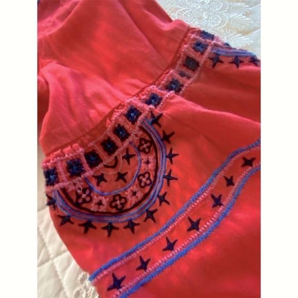 GAP Boho Peasant Blouse Red Orange Blue Embroidery V-Neck 3/4 Sleeve Size XS - Picture 11 of 13